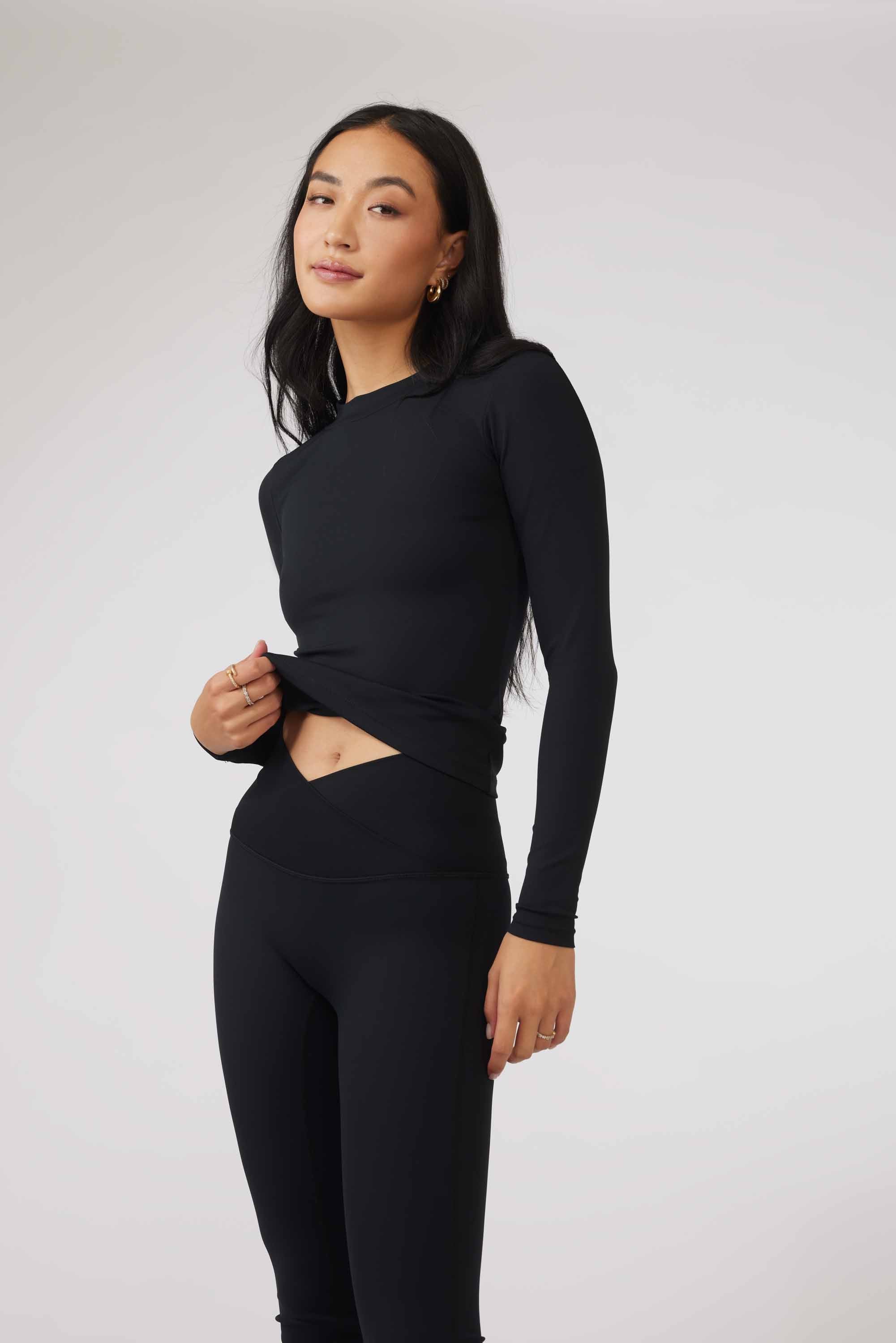 LONG SLEEVE SECOND SKIN TEE - BLACK
